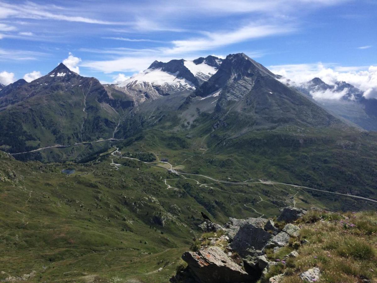 Hotel Simplon-Blick Luaran gambar